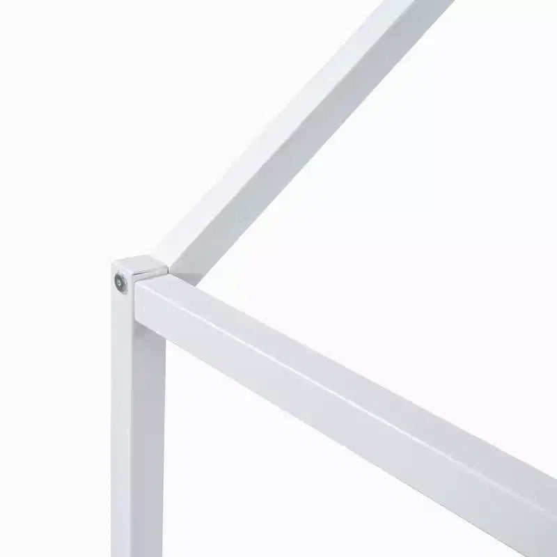 Letto a terra in metallo a forma di casetta bianco e nero con porta e ringhiere per bambini e ragazzi