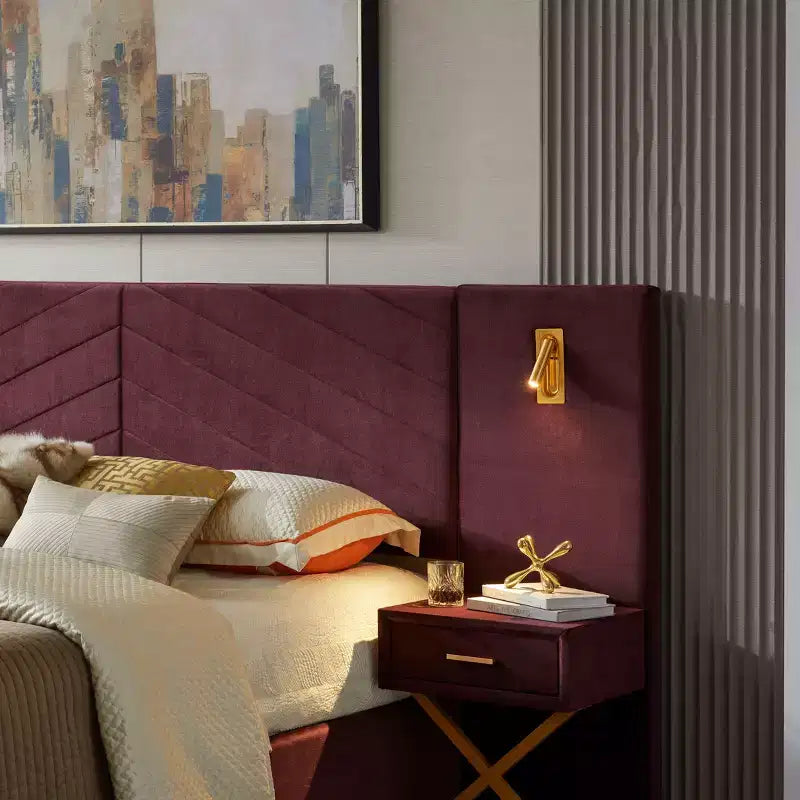 Struttura letto imbottita con testiera ad ali in velluto blu/rosso vino con luci LED e 2 comodini – Queen/King, 1 persona