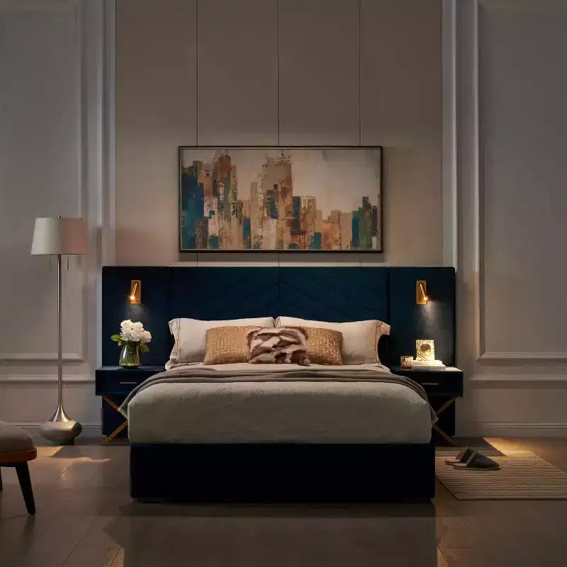 Struttura letto imbottita con testiera ad ali in velluto blu/rosso vino con luci LED e 2 comodini – Queen/King, 1 persona