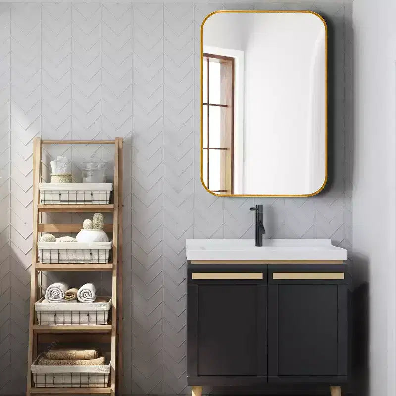 Specchio da parete rettangolare con cornice in alluminio dorato, 24x36 pollici, singolo