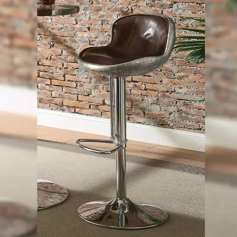 Sgabello da bar in similpelle marrone anticato con braccioli, 45 cm – 1 posto