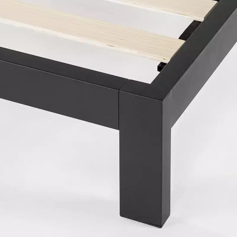 Letto a piattaforma in metallo con testiera, nero, king size, 1 persona